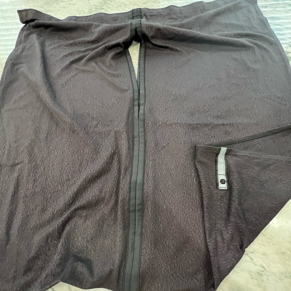 5 for $20 Lululemon Athletica multi wear scarf NWOT